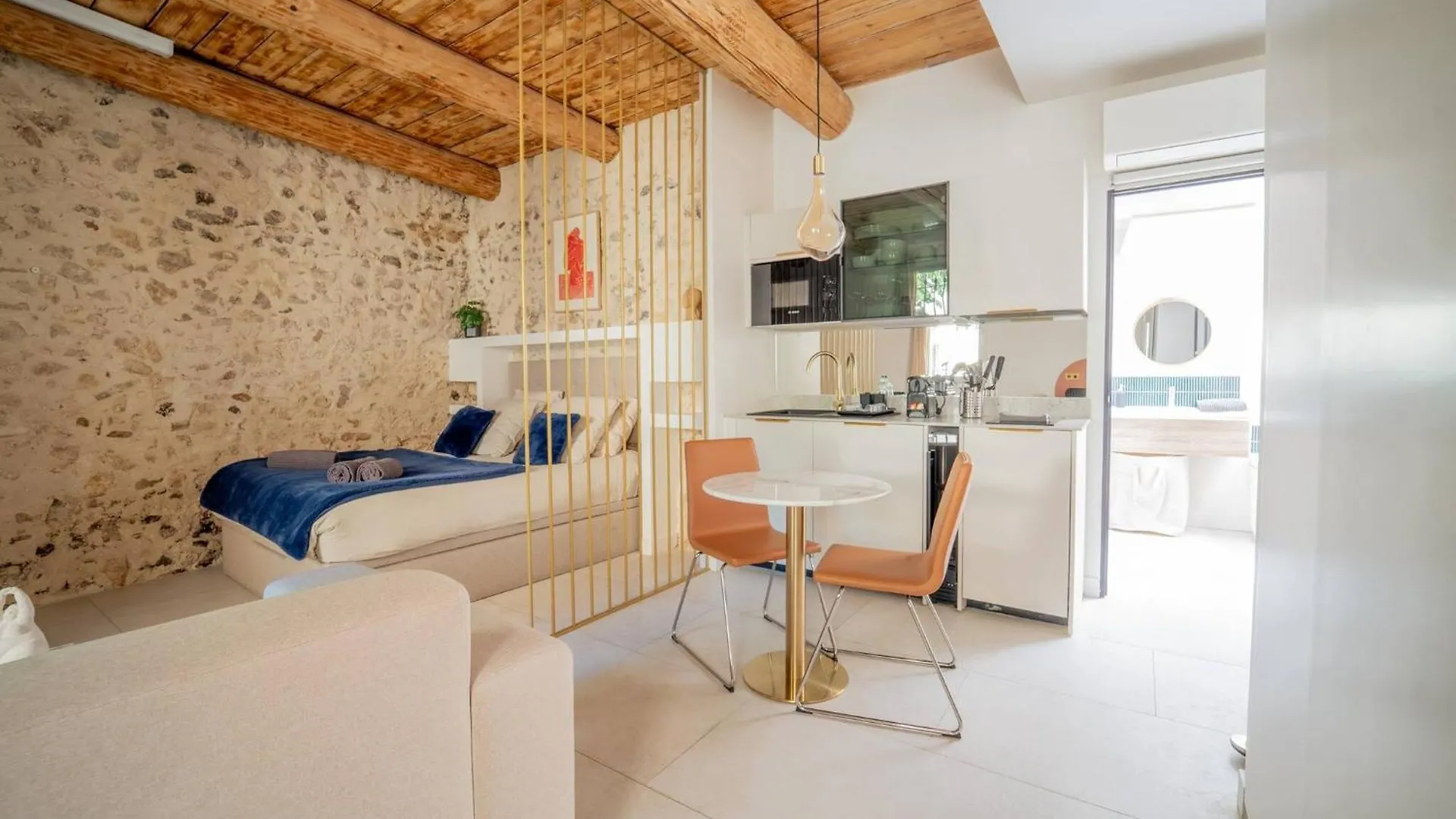 25 Rue Celony - Le Vendome - Jacuzzi - Videoprojecteur Apartment Aix-en-Provence 0*,  France